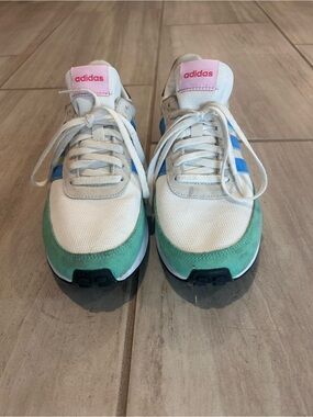 adidas Women's White Sneakers with Blue Stripes and Green Toe Accents